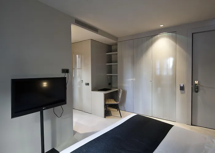 Caro Hotel